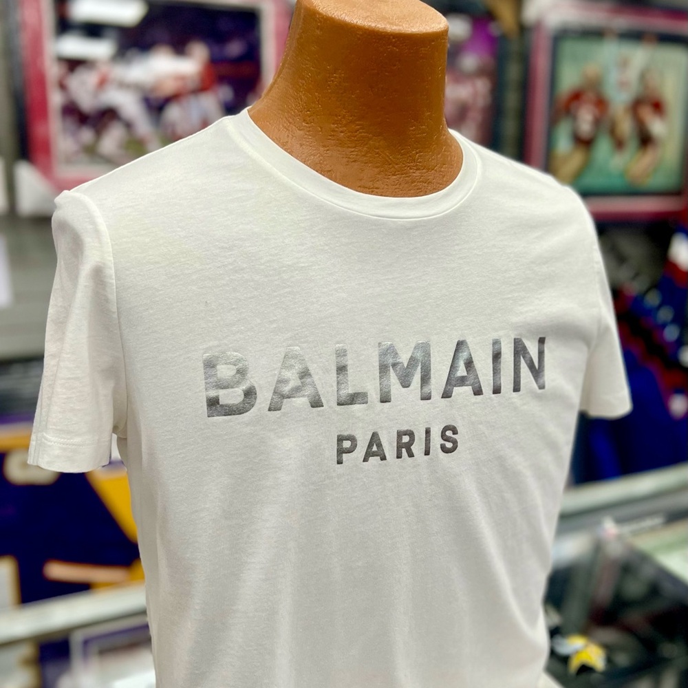 ⚪️ Balmain White Tee with Silver Logo